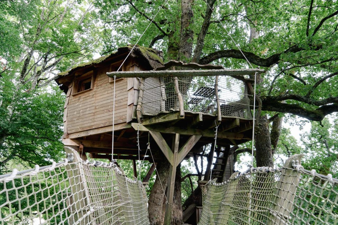 Cabane Perchée dans les Arbres Saint-Hilaire-en-Morvan Exterior foto